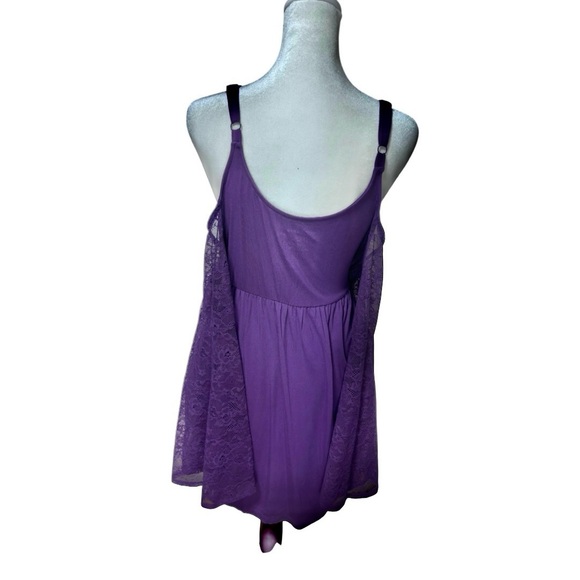 Torrid Babydoll Super Soft Surplice Cold Shoulder Lace Bell Sleeve Top - Picture 5 of 7